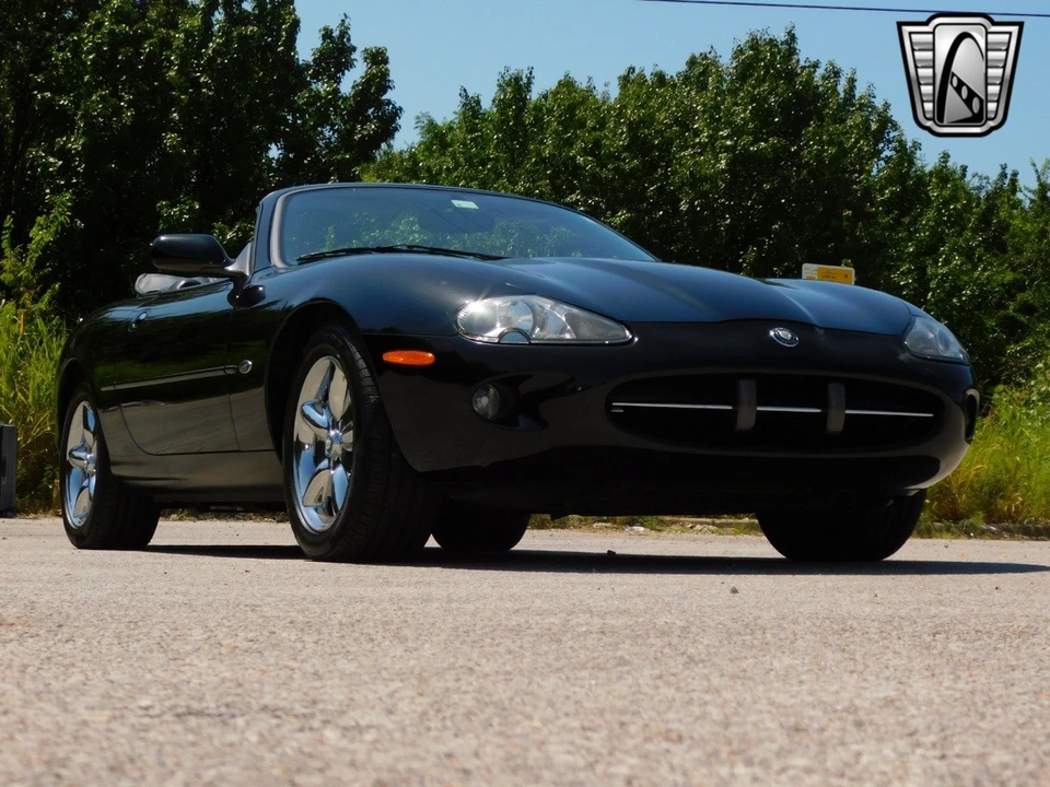 1998 Jaguar X100 XK8 - Image 9 of 12