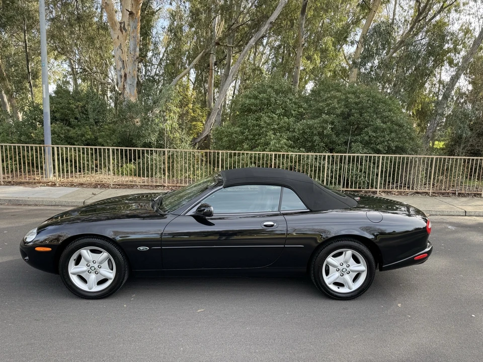 1998 Jaguar X100 XK8 - Image 7 of 20