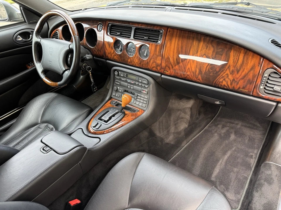 1998 Jaguar X100 XK8 - Image 18 of 20