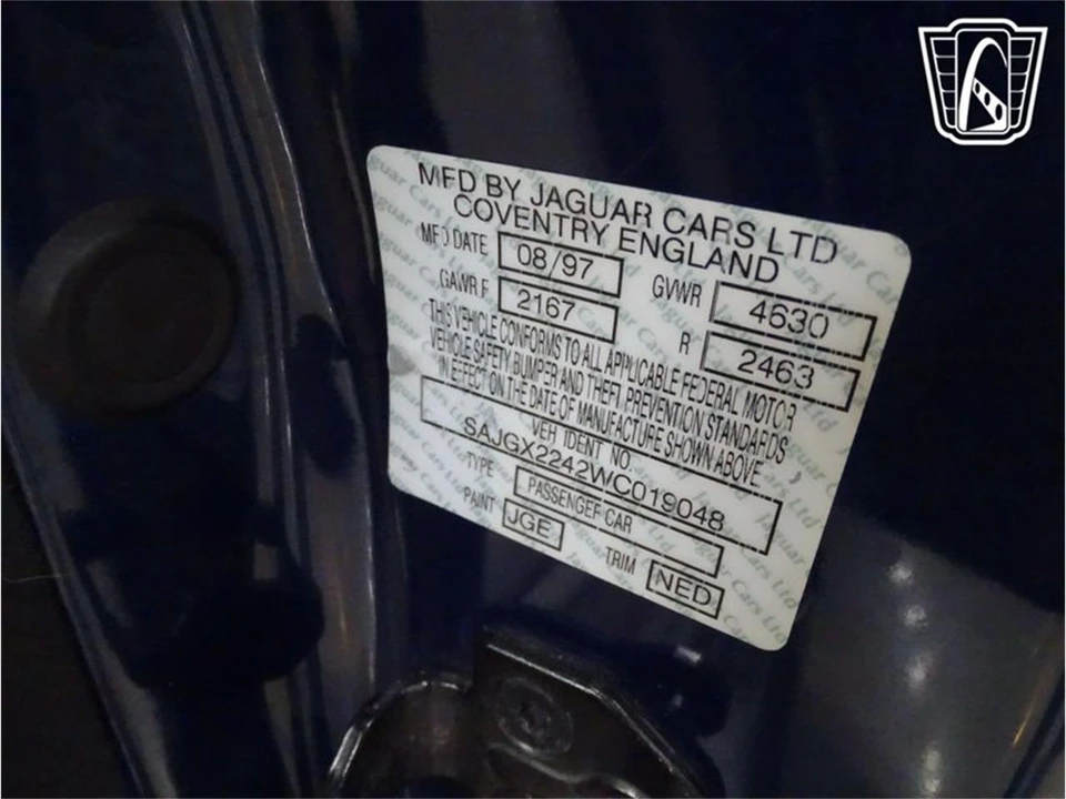 1998 Jaguar X100 XK8 - Image 7 of 31
