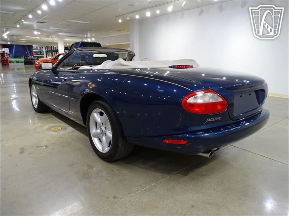 1998 Jaguar X100 XK8 - Image 4 of 31