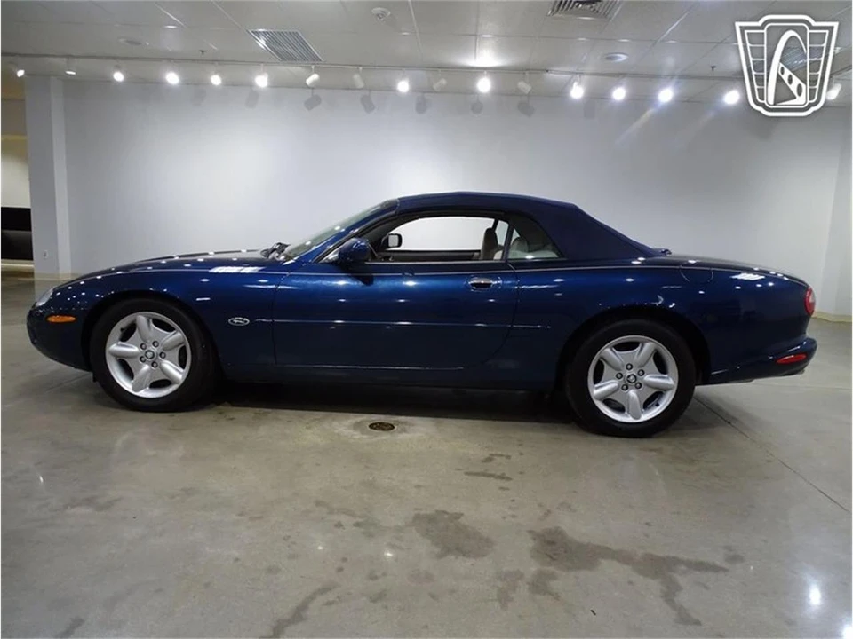 1998 Jaguar X100 XK8 - Image 29 of 31