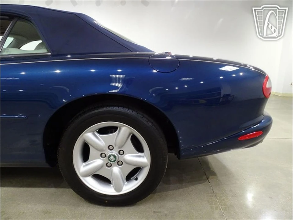 1998 Jaguar X100 XK8 - Image 25 of 31