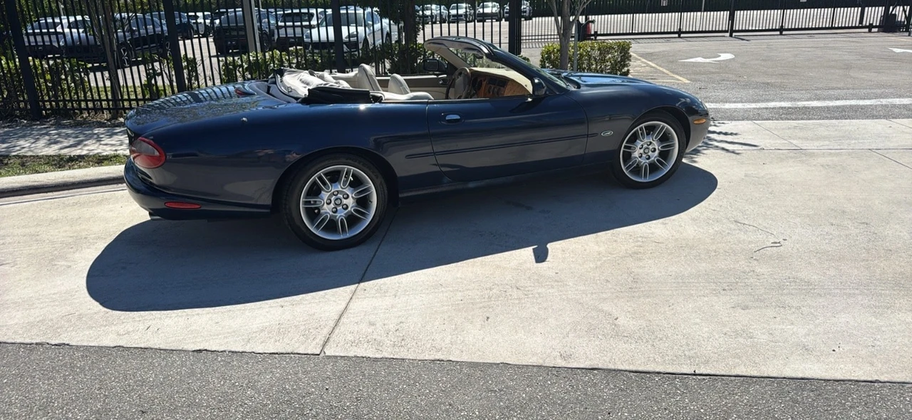 1998 Jaguar X100 XK8 - Image 7 of 10
