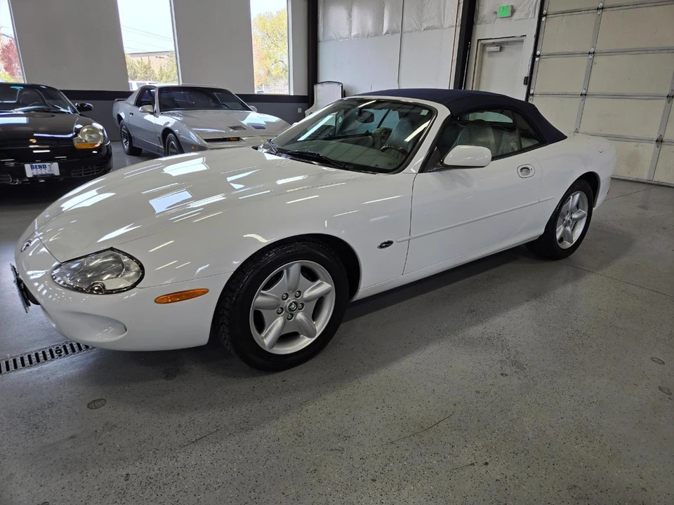 1998 Jaguar X100 XK8 - Image 2 of 22