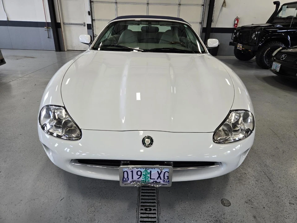 1998 Jaguar X100 XK8 - Image 4 of 22