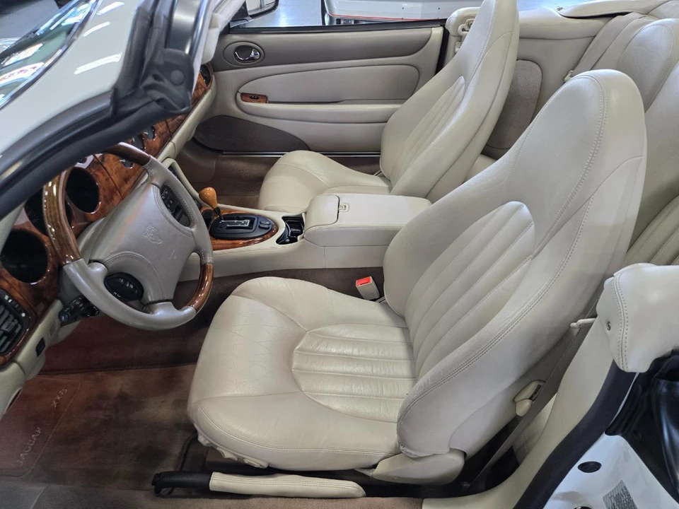 1998 Jaguar X100 XK8 - Image 14 of 22