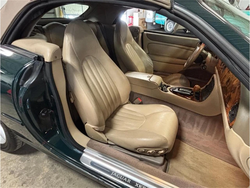 1998 Jaguar X100 XK8 - Image 25 of 31