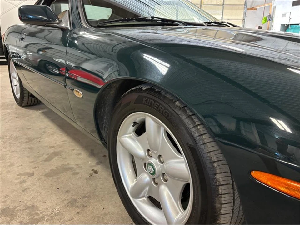 1998 Jaguar X100 XK8 - Image 15 of 31