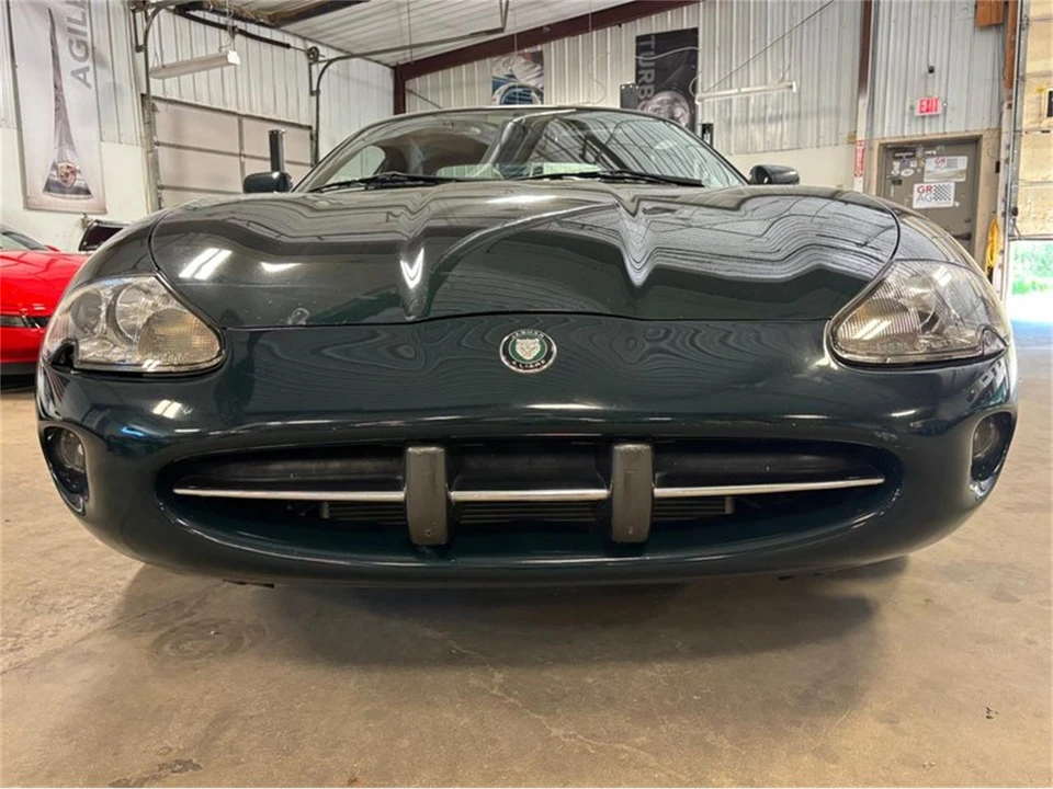 1998 Jaguar X100 XK8 - Image 9 of 31