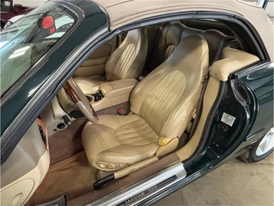 1998 Jaguar X100 XK8 - Image 30 of 31
