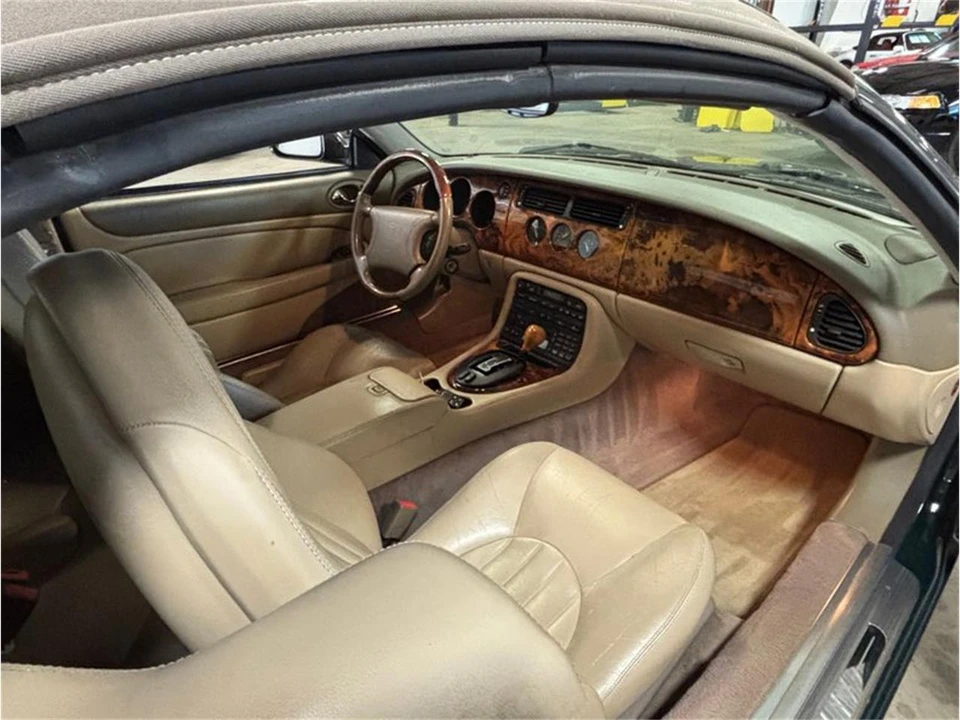 1998 Jaguar X100 XK8 - Image 26 of 31