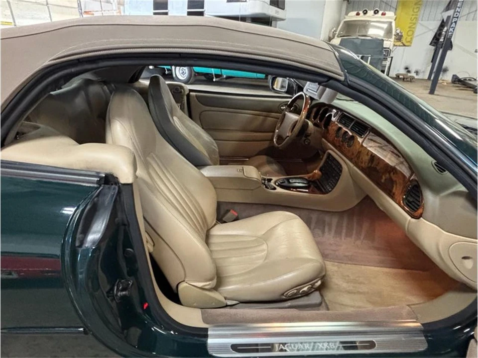 1998 Jaguar X100 XK8 - Image 24 of 31