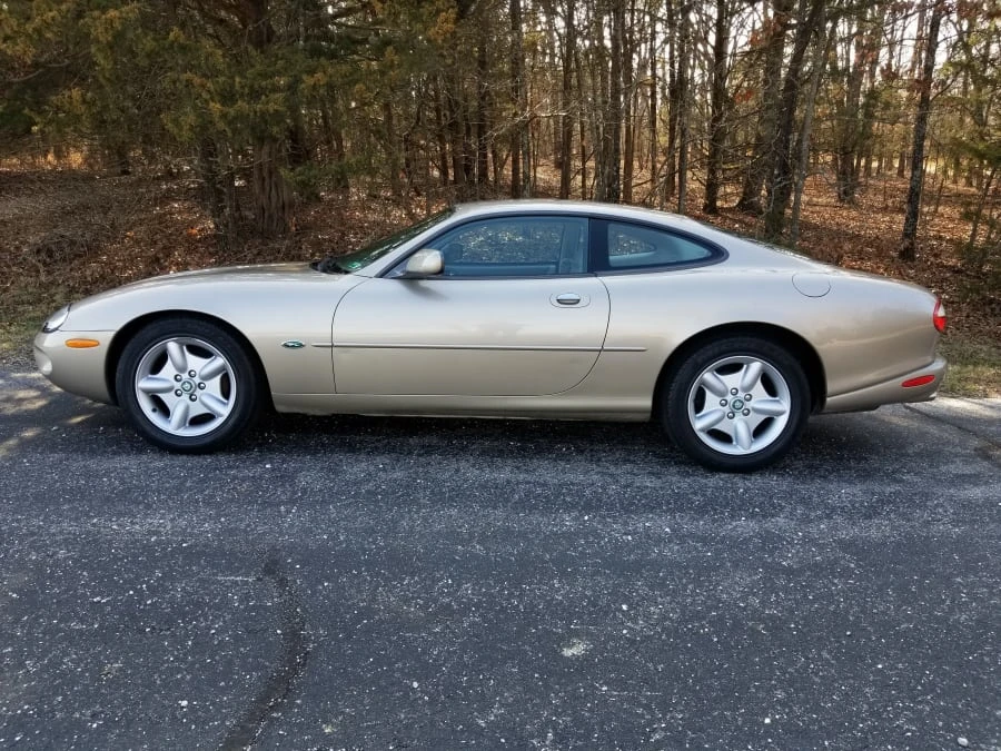 1998 Jaguar X100 XK8 - Image 2 of 3