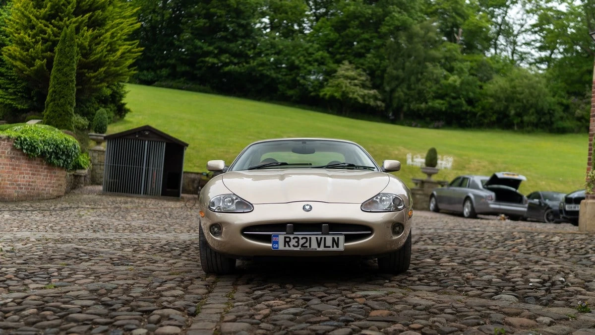 1998 Jaguar X100 XK8 - Image 3 of 30