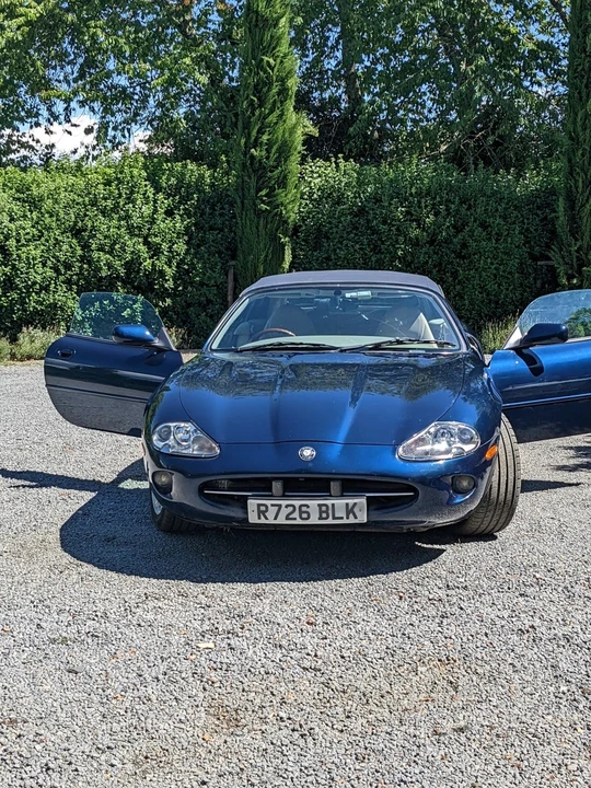 1998 Jaguar X100 XK8 - Image 9 of 30