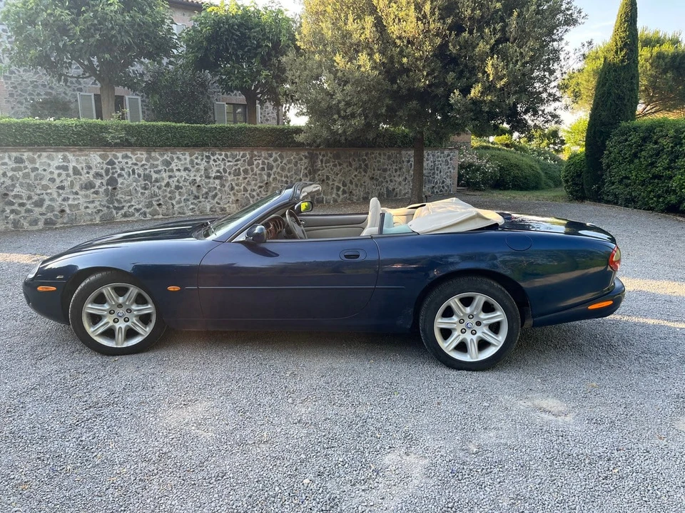 1998 Jaguar X100 XK8 - Image 3 of 30