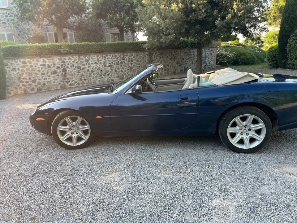 1998 Jaguar X100 XK8 - Image 13 of 30