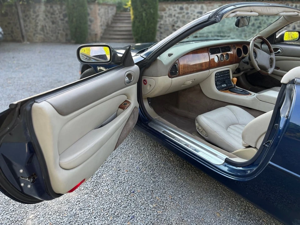 1998 Jaguar X100 XK8 - Image 27 of 30