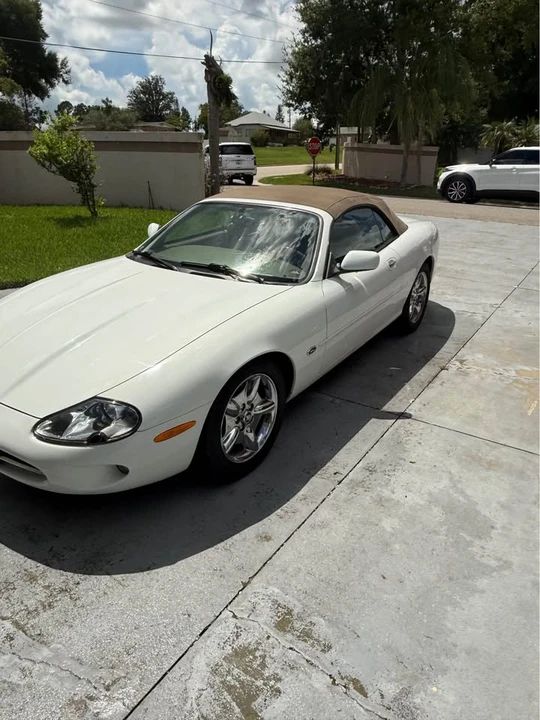1998 Jaguar X100 XK8 - Image 4 of 6