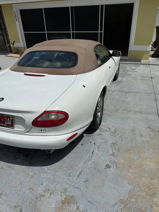 1998 Jaguar X100 XK8 - Image 2 of 6