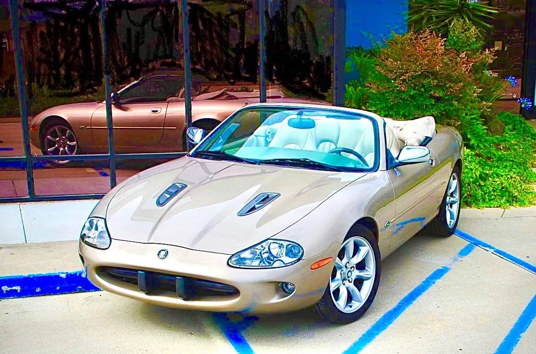 1998 Jaguar X100 XK8 - Image 5 of 7