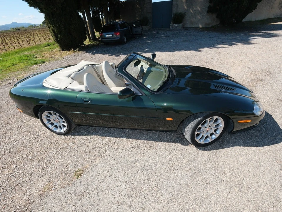 1998 Jaguar X100 XKR - Image 8 of 30