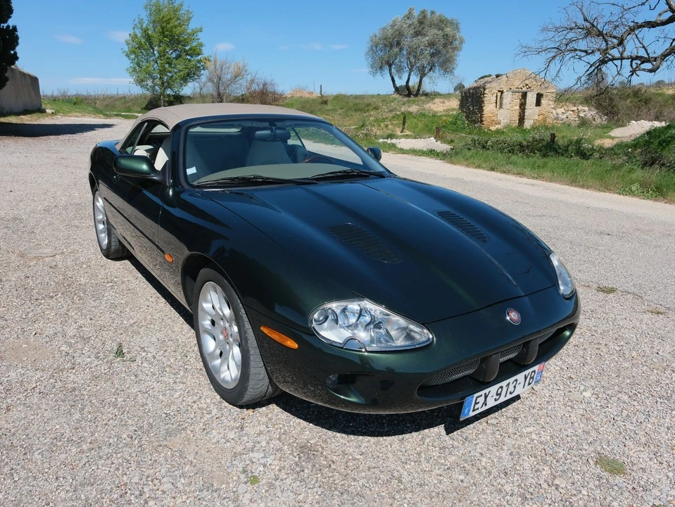 1998 Jaguar X100 XKR - Image 12 of 30