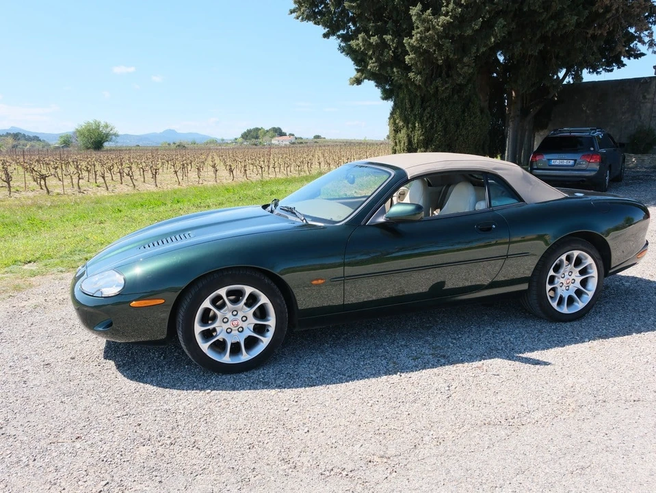 1998 Jaguar X100 XKR - Image 16 of 30