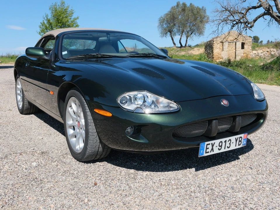 1998 Jaguar X100 XKR - Image 18 of 30