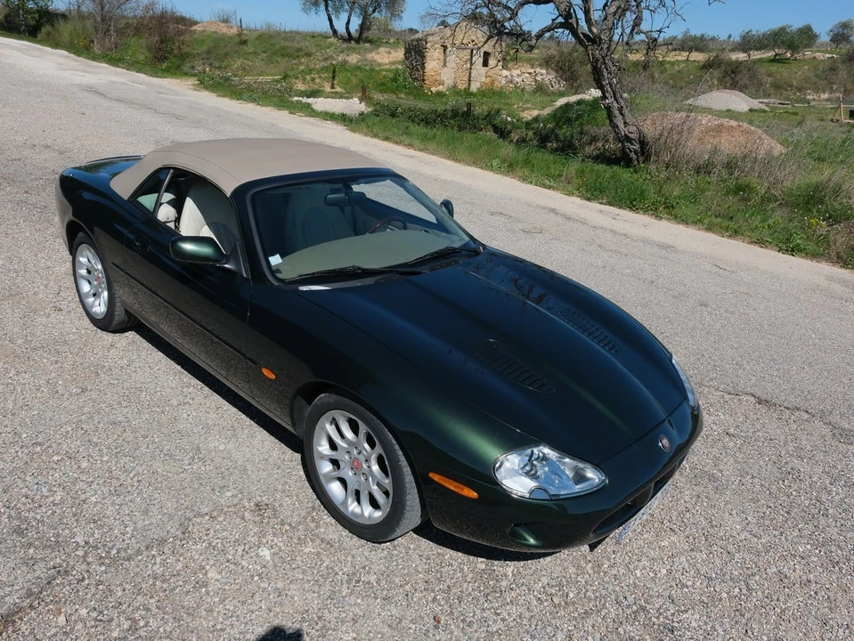 1998 Jaguar X100 XKR - Image 24 of 30