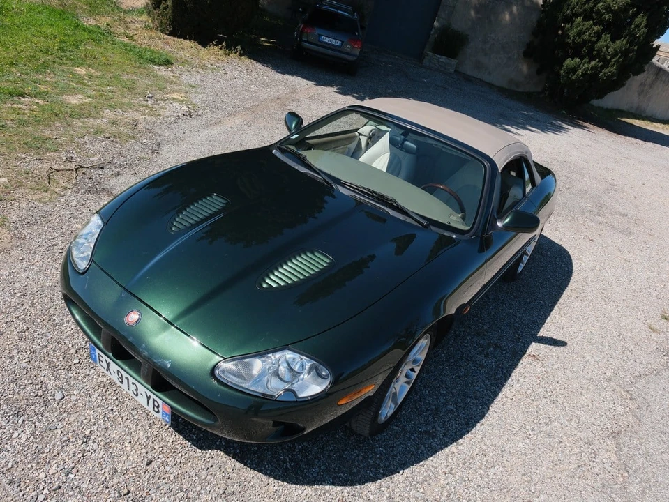 1998 Jaguar X100 XKR - Image 29 of 30
