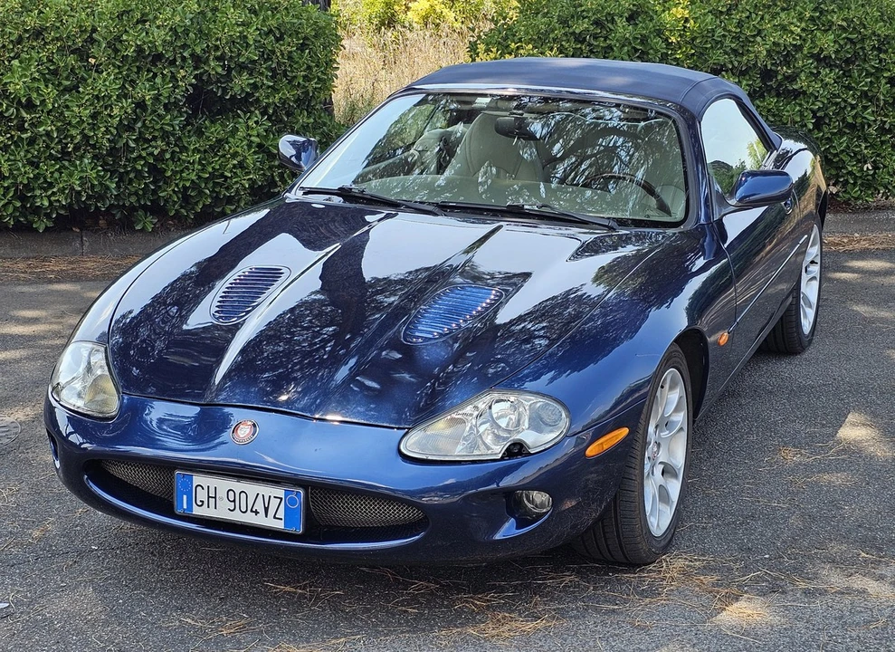 1998 Jaguar X100 XKR - Image 5 of 30