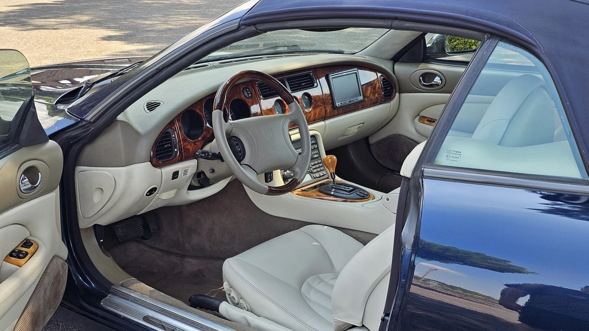 1998 Jaguar X100 XKR - Image 20 of 30