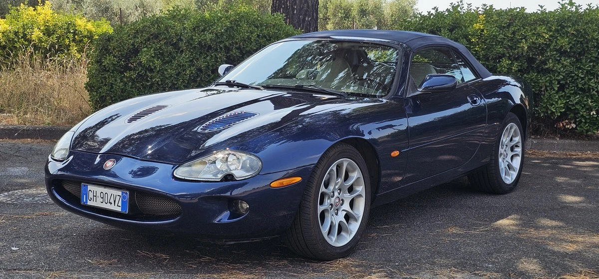 1998 Jaguar X100 XKR - Image 2 of 30
