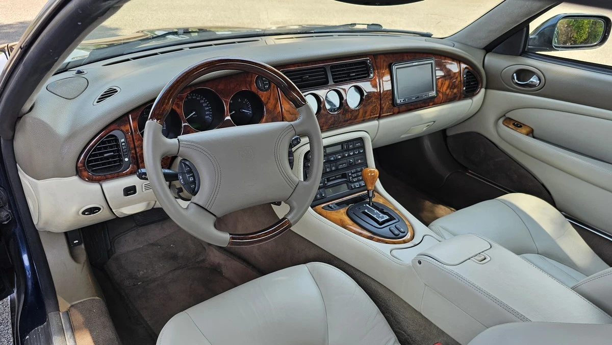 1998 Jaguar X100 XKR - Image 28 of 30