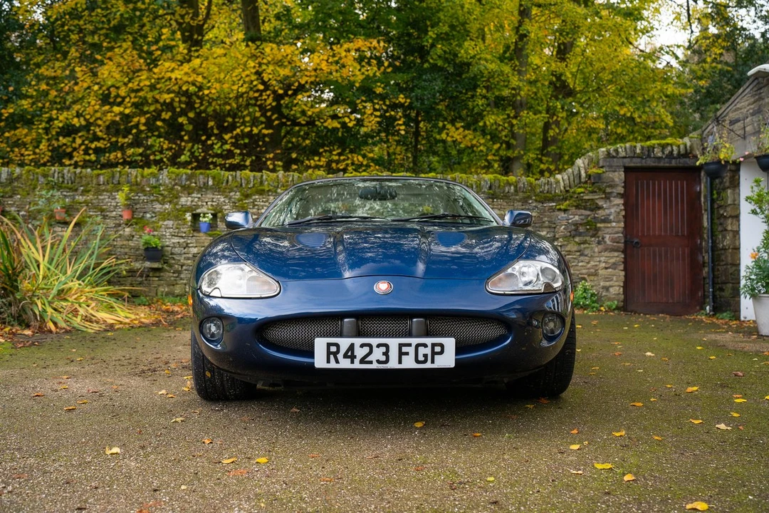 1998 Jaguar X100 XKR - Image 2 of 30