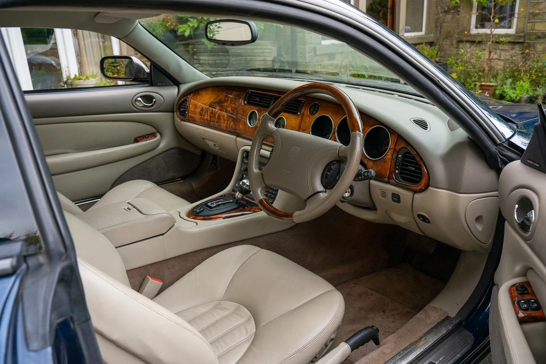 1998 Jaguar X100 XKR - Image 18 of 30