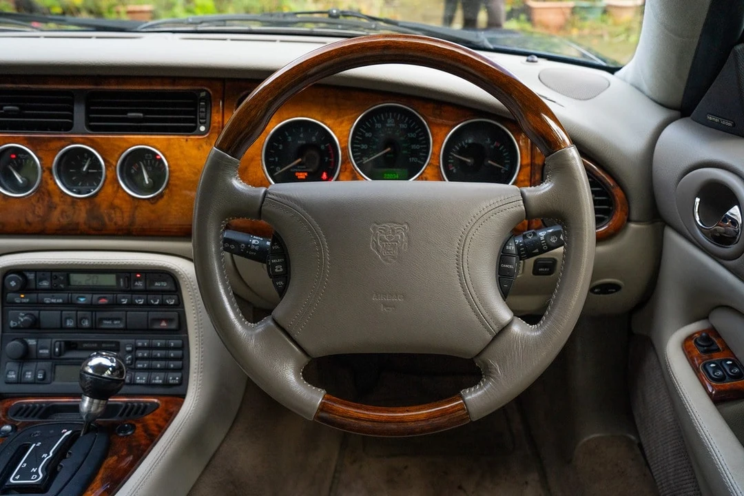 1998 Jaguar X100 XKR - Image 28 of 30