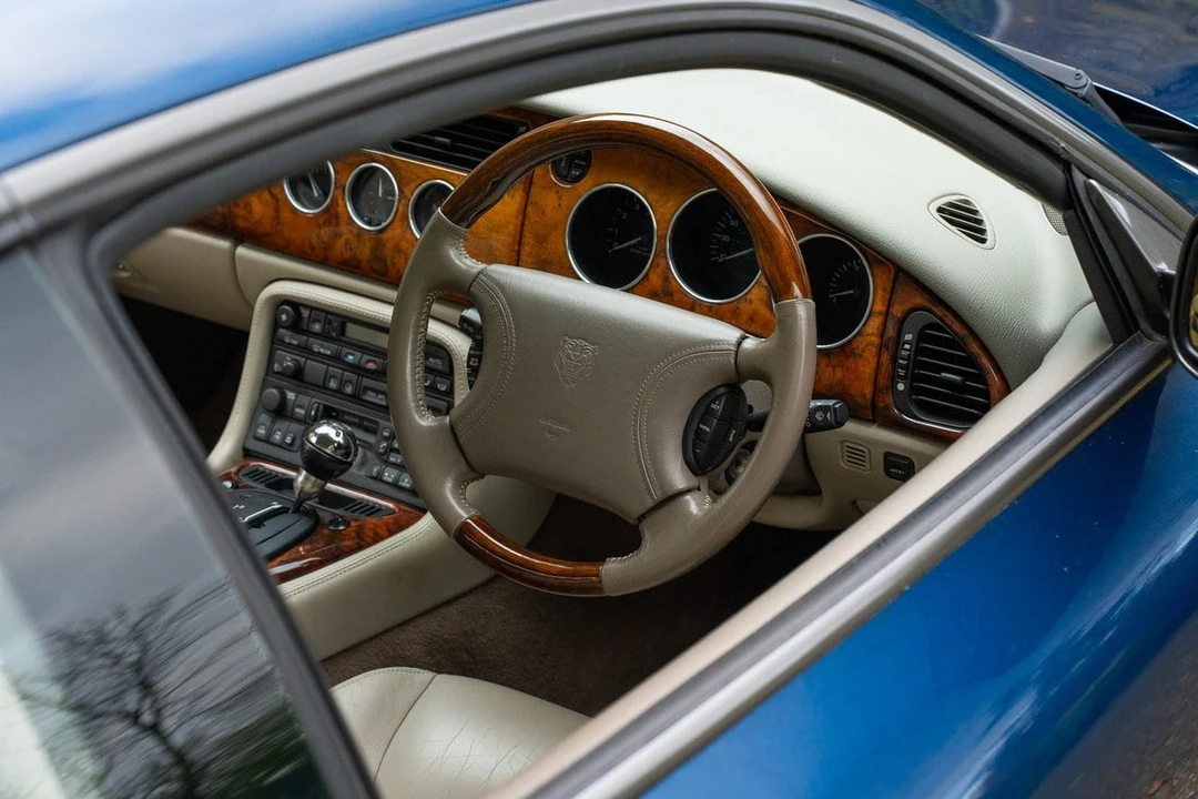 1998 Jaguar X100 XKR - Image 17 of 30