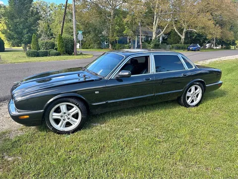 1998 Jaguar XJR
