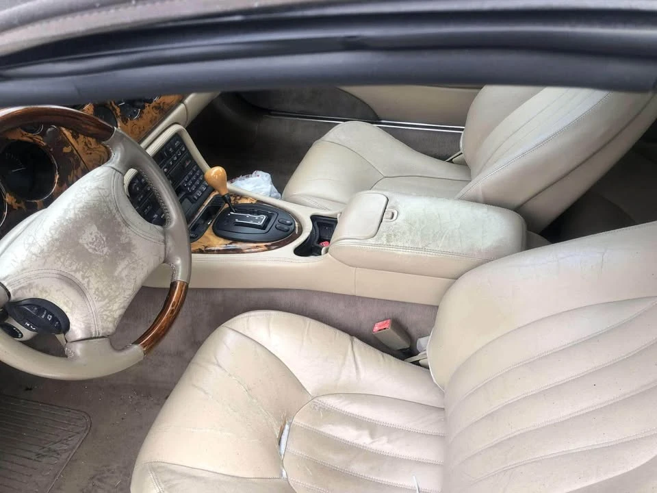 1998 Jaguar X100 XK8 - Image 3 of 4