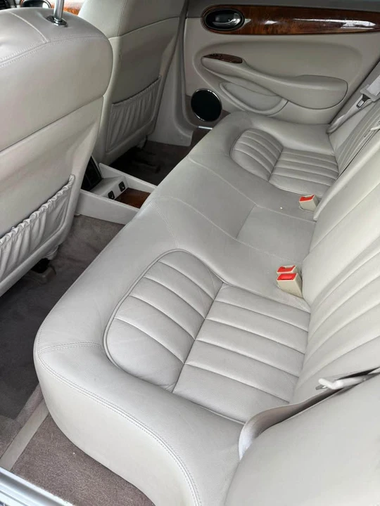 1998 Jaguar X308 XJ - Image 4 of 13