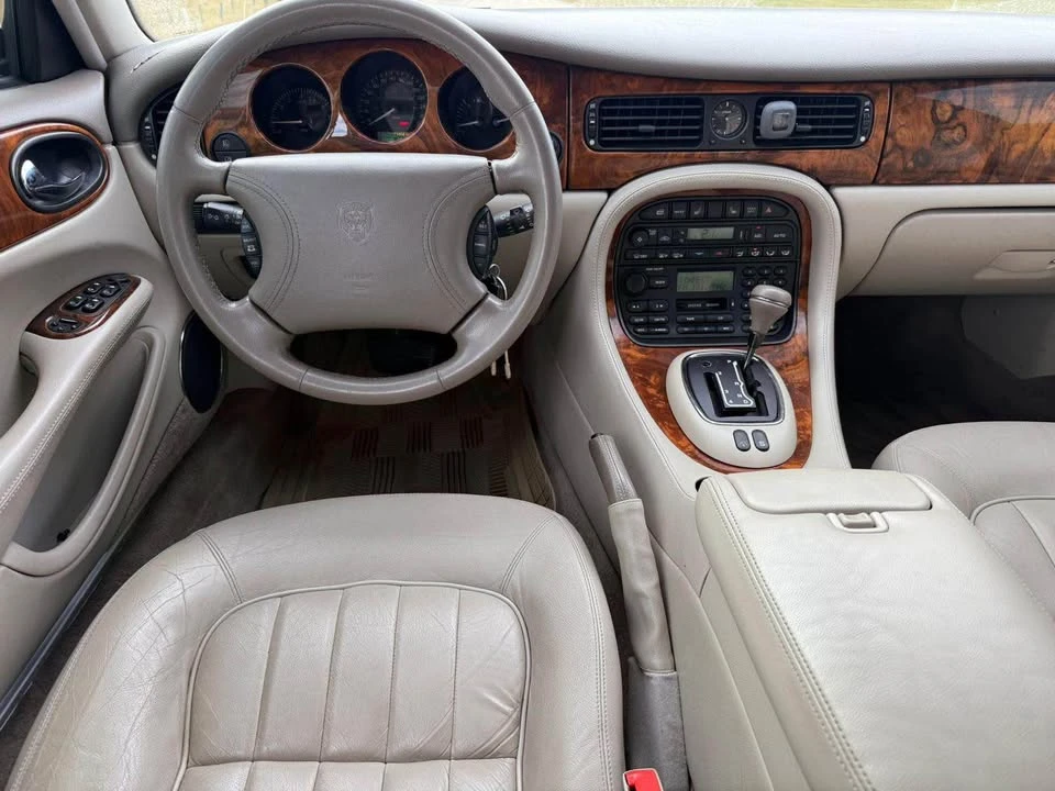 1998 Jaguar X308 XJ - Image 3 of 13