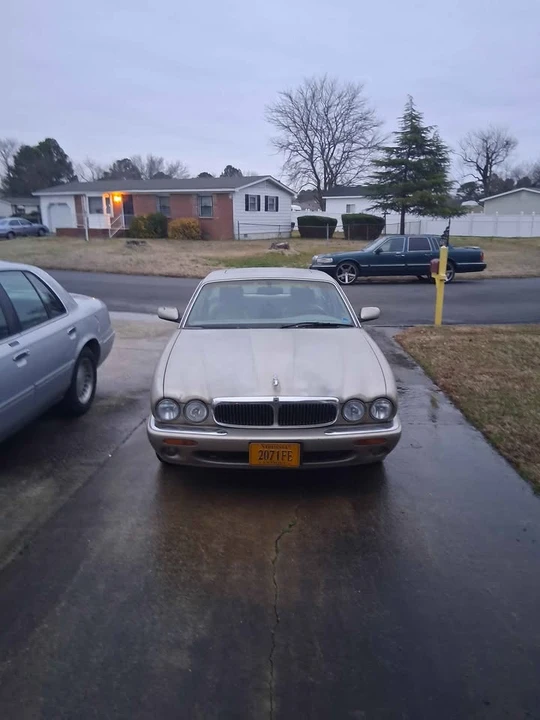 1998 Jaguar X308 XJ - Image 2 of 7