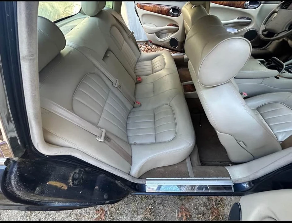 1998 Jaguar X308 XJ - Image 8 of 10