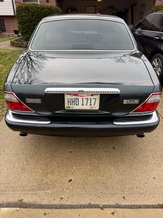 1998 Jaguar X308 XJ - Image 3 of 12
