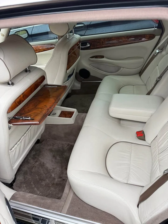 1998 Jaguar X308 XJ - Image 9 of 12