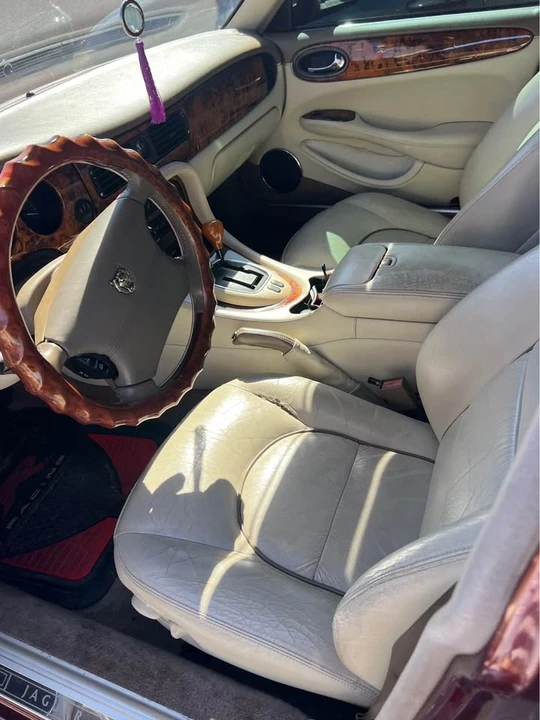 1998 Jaguar X308 XJ - Image 6 of 6
