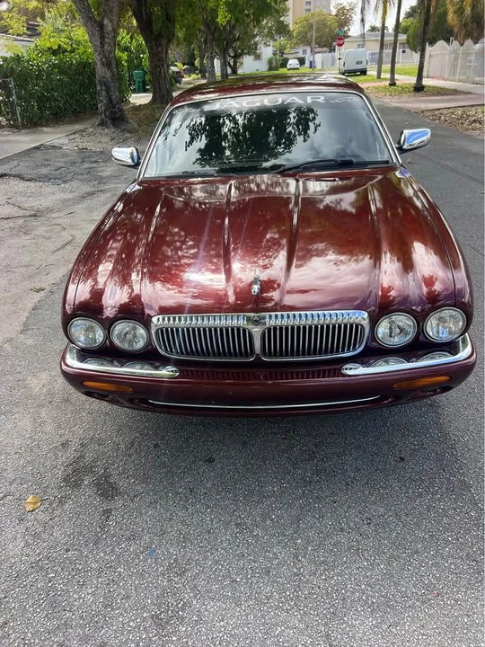 1998 Jaguar X308 XJ - Image 3 of 10